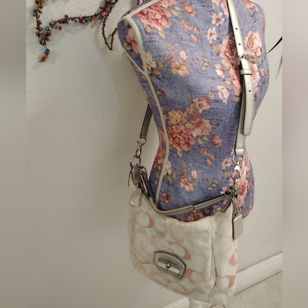 Y2K Rare Coach Sequin Pink Iridescent Holographic Satchel Crossbody Bag Vint… - Picture 4 of 16